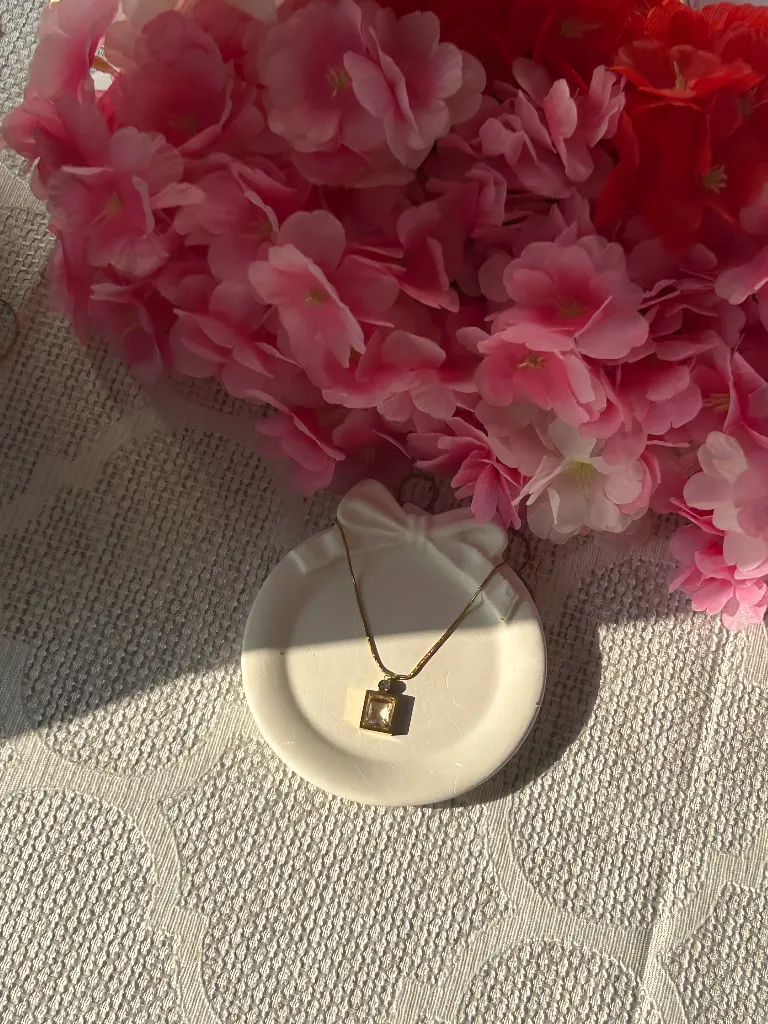 Noir Square Chain(1).webp