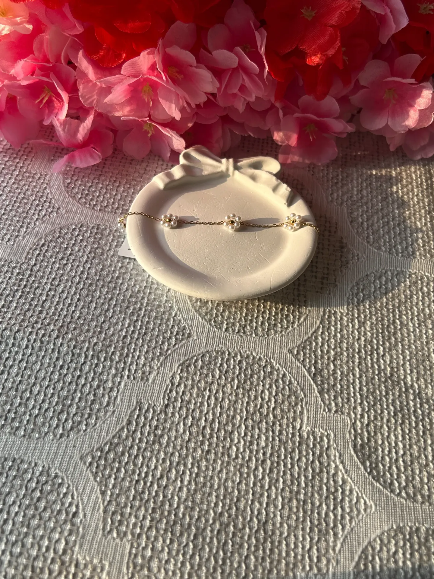 Minimalist Pearl Flower Bracelet